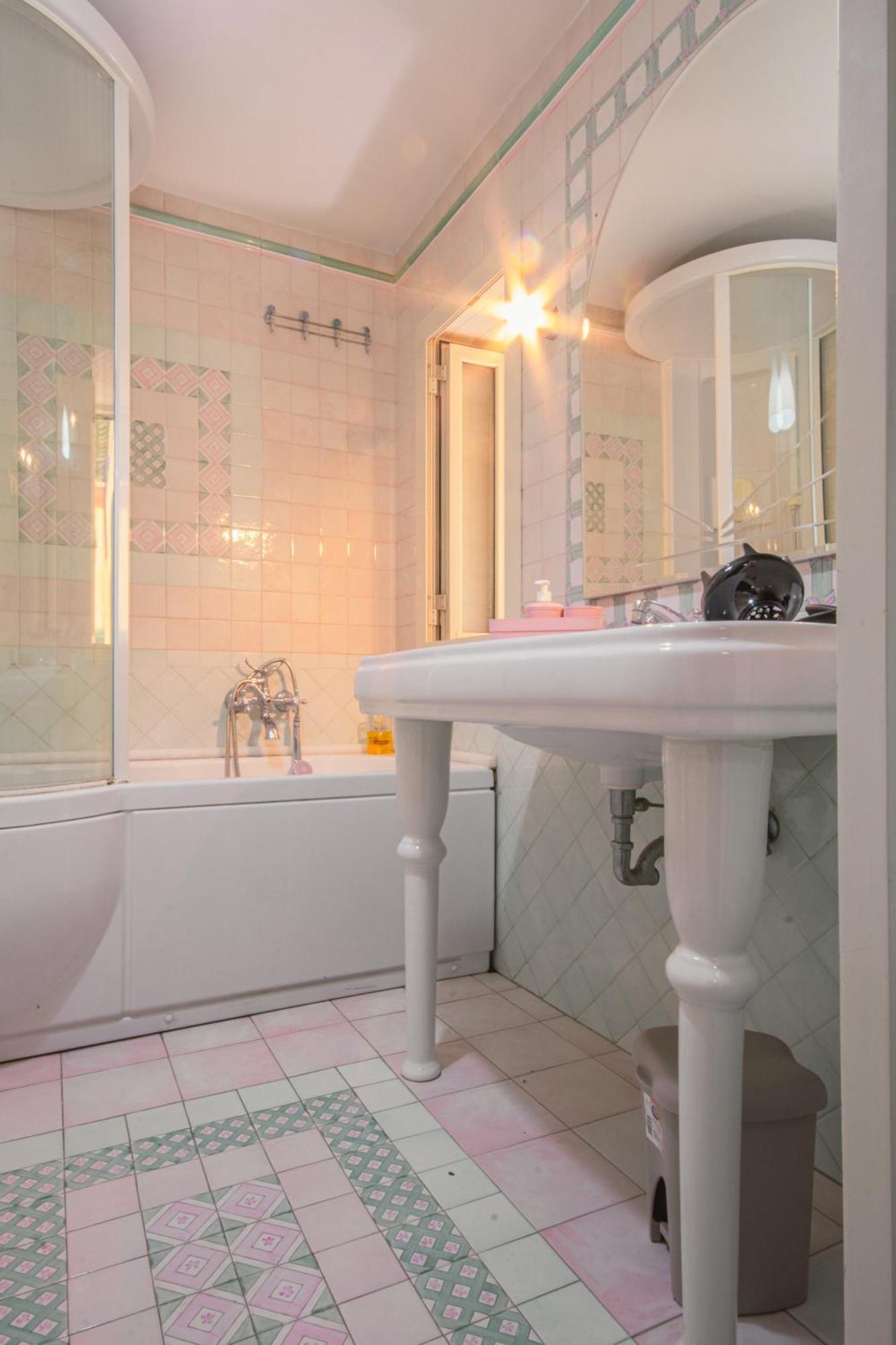 Maison d'hôtes Centro, Dm *